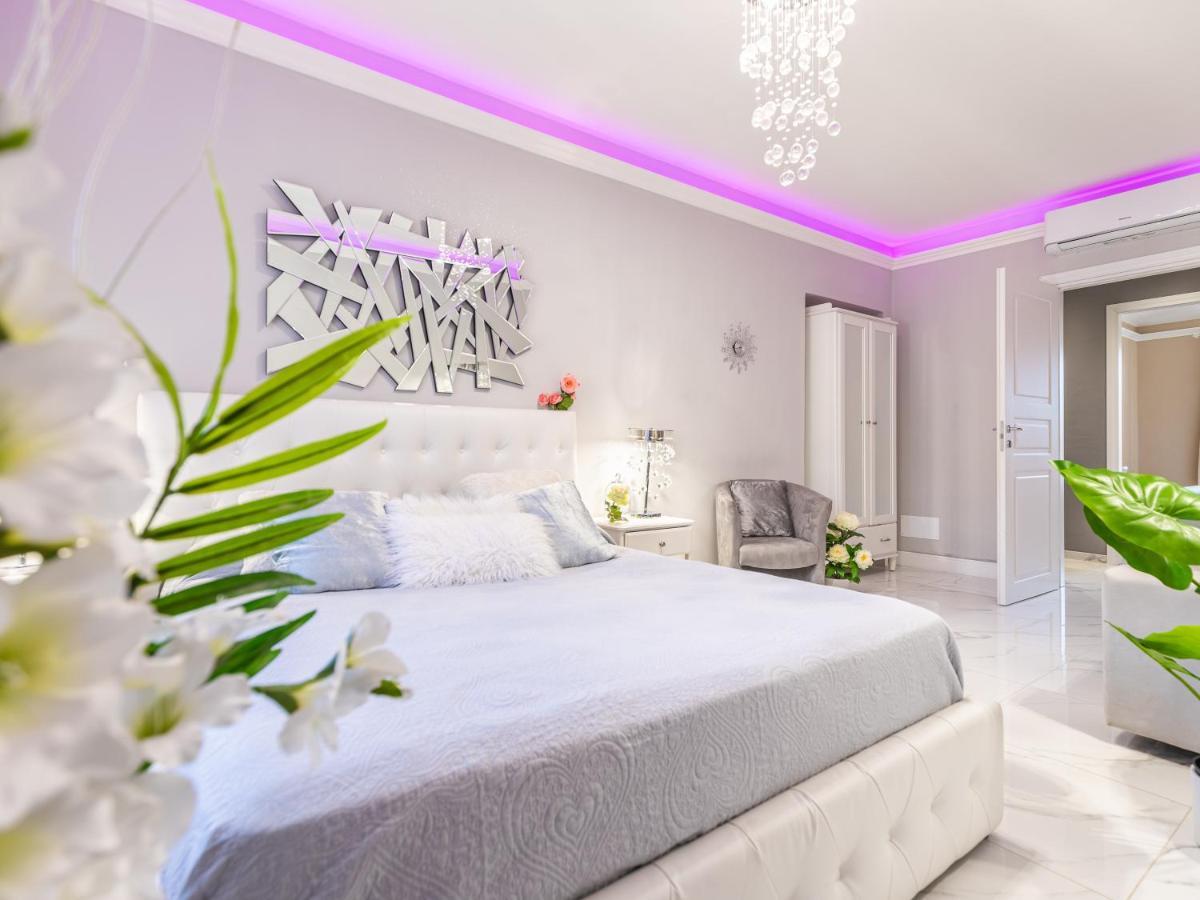 Elegant Suite - In Centro Portanuova 都灵 外观 照片